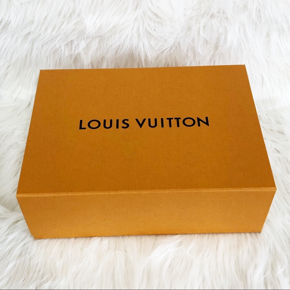 Authentic Louis Vuitton Magnetic Gift Box 14x11x4